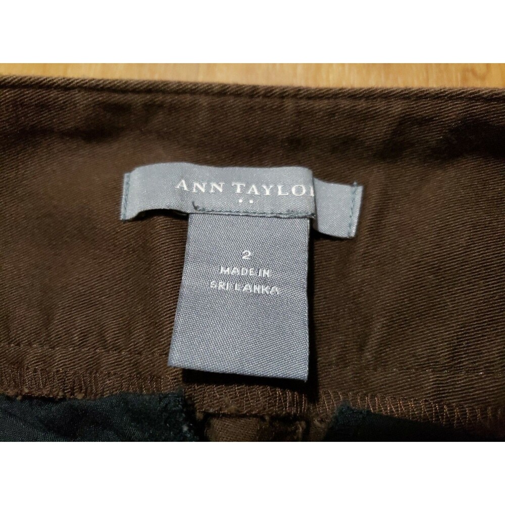 Ann Taylor Loft Women's Sz 2 Capri Pants Dark Brown Wide Leg Crop Chino 28X19 - Picture 3 of 7